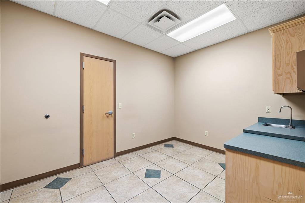 Photo 9 of 1200 Savannah Avenue #13