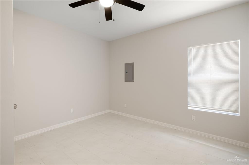 Photo 15 of 4601 Larkspur Avenue #3