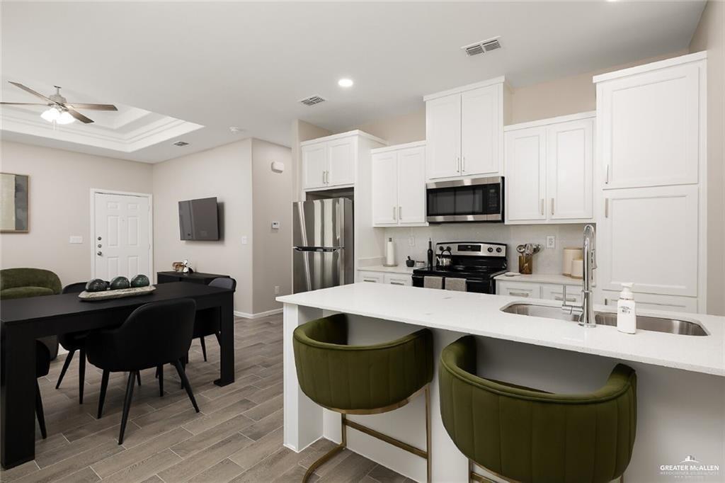 Photo 7 of 2708 Harrison Avenue #3