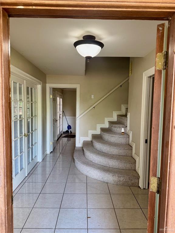 Photo 3 of 2511 Brentwood Drive