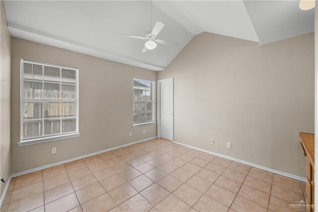 Photo 7 of 2502 Cervantes Avenue