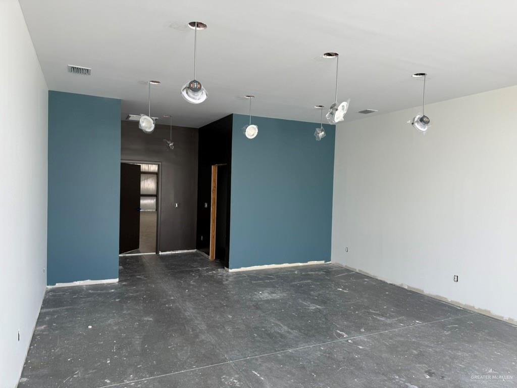 Photo 8 of 1100 Whitewing Avenue #A