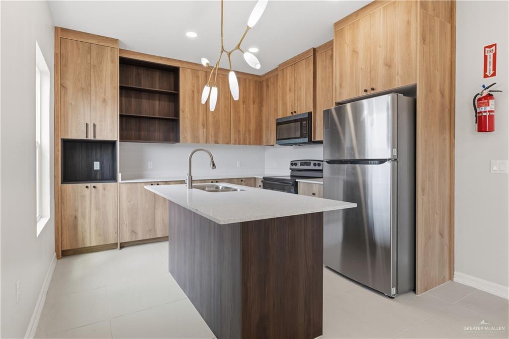 Photo 14 of 4301 Heron Avenue #12