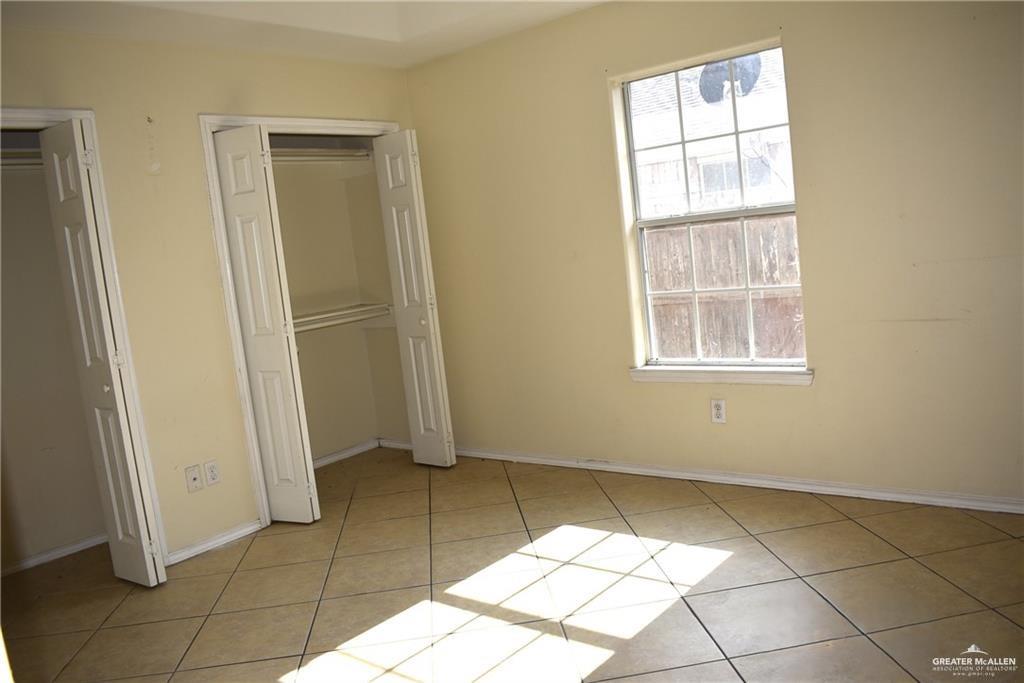 Photo 13 of 306 Albatross Avenue