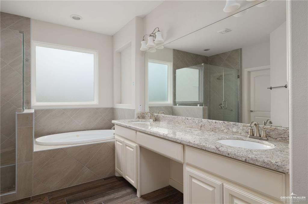 Photo 20 of 4628 Estancia Parkway