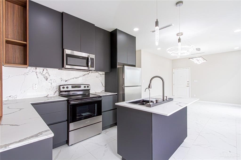 Photo 5 of 4216 Hummingbird Avenue #74