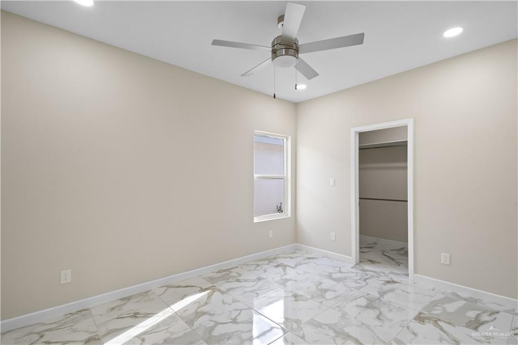 Photo 11 of 409 Onyx Avenue #2