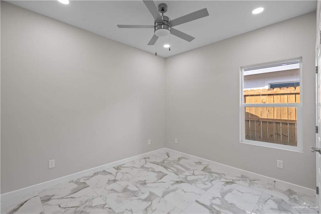 Photo 9 of 409 Onyx Avenue #2