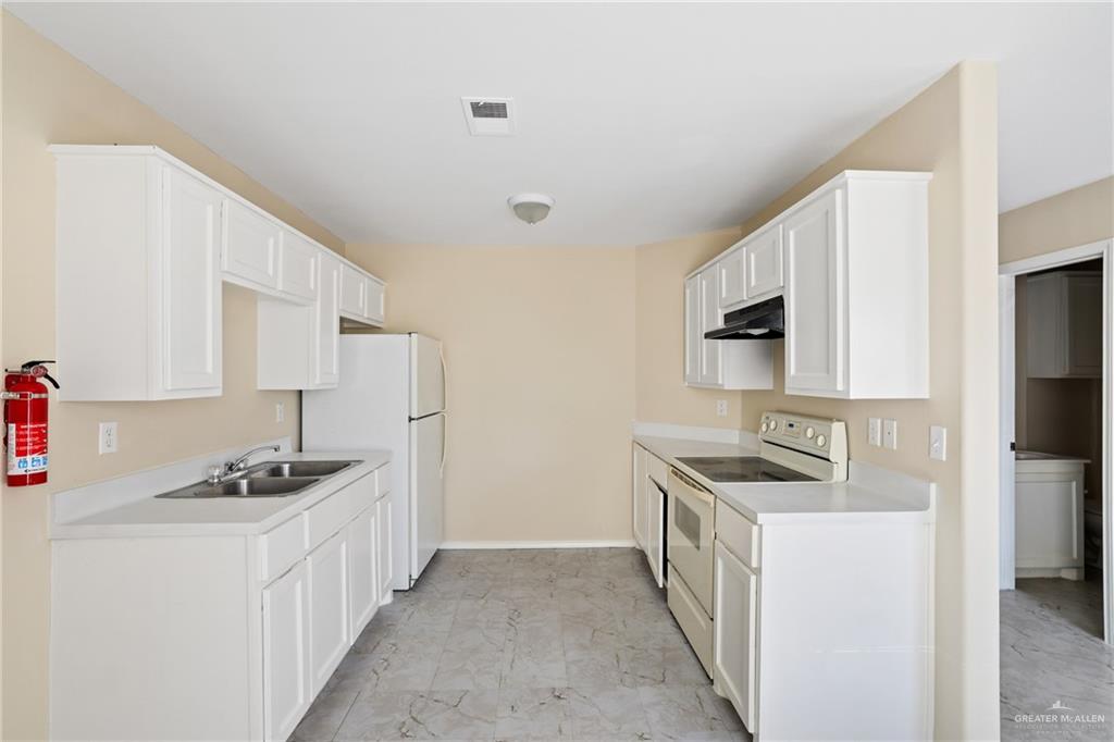 Photo 2 of 303 Gastel Circle #19