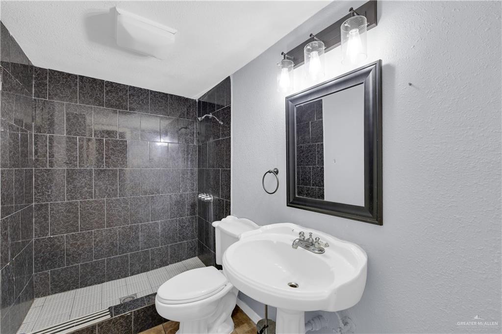 Photo 11 of 519 4th Avenue #C2