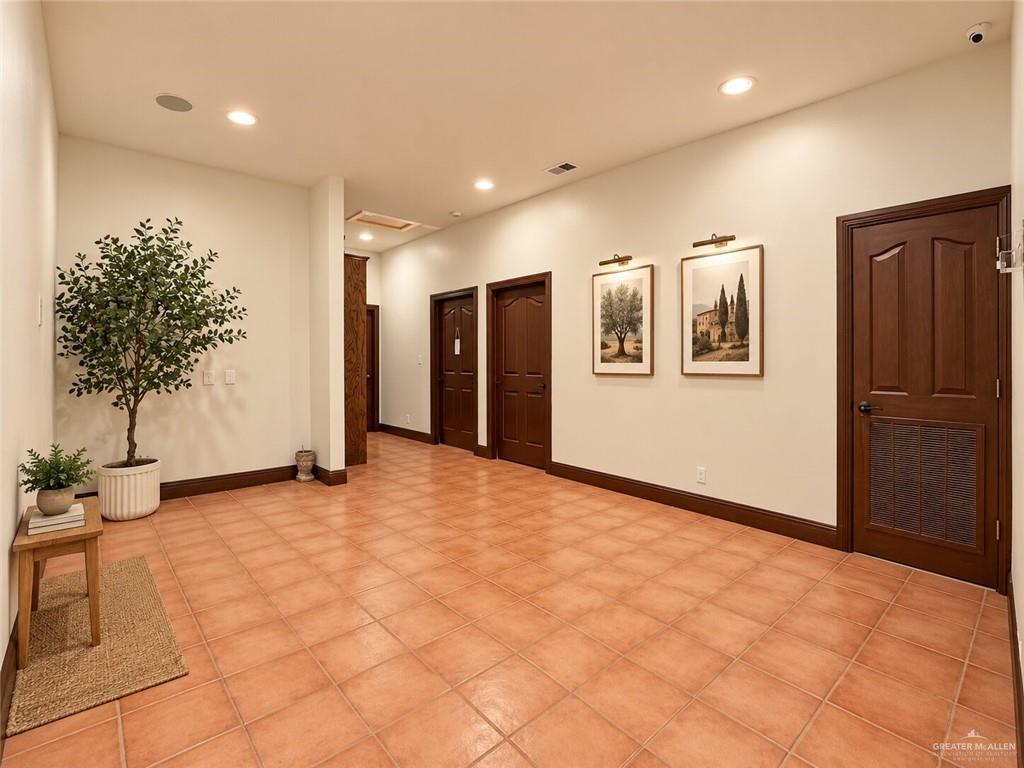 Photo 18 of 6001 Ware Road