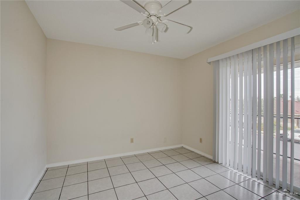 Photo 13 of 2125 Kerria Avenue