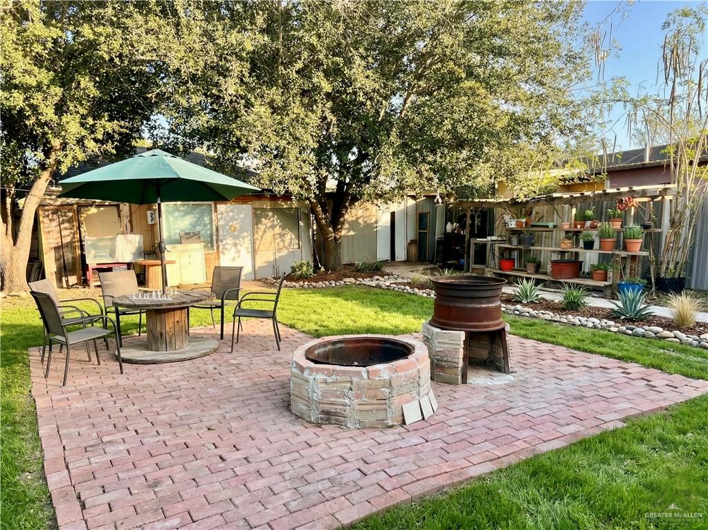 Photo 12 of 4305 Jenica Circle