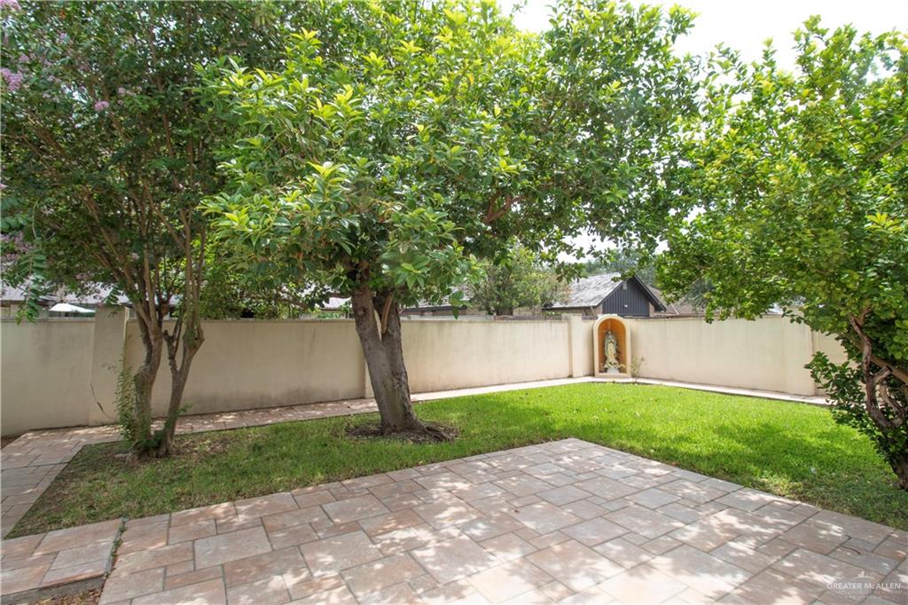 Photo 22 of 313 Condor Avenue