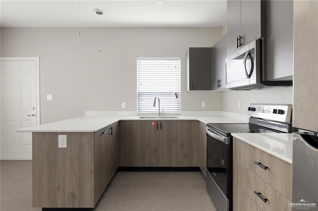 Photo 6 of 5708 Puffin Avenue #1