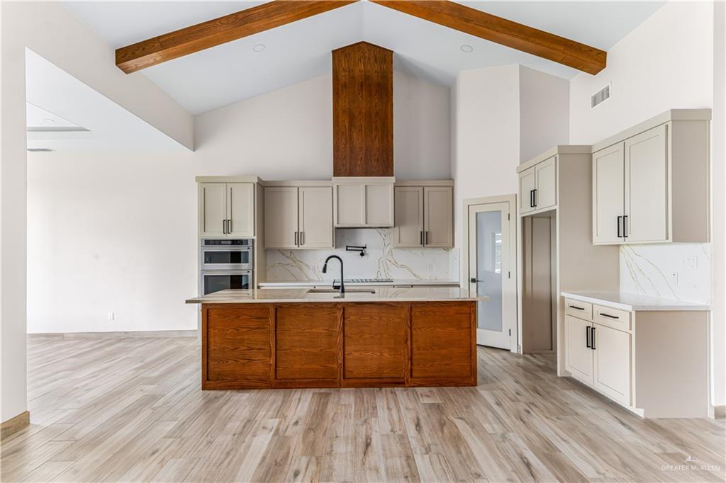 Photo 6 of 1200 Arechiga Drive