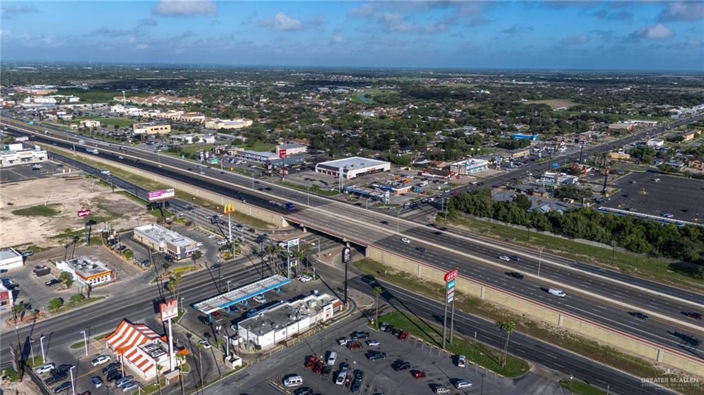 Photo 5 of 1501 Texas Boulevard