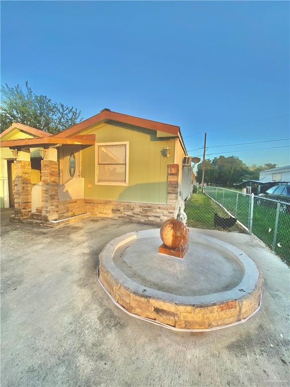 Photo 1 of 511 1st Street #24, Donna