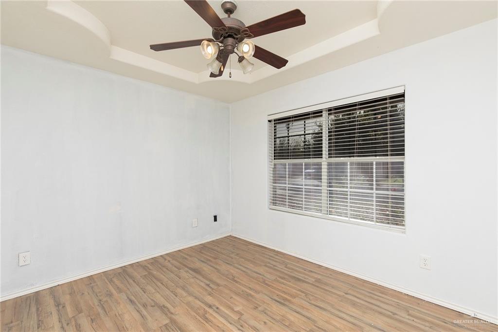 Photo 10 of 4918 47th Lane