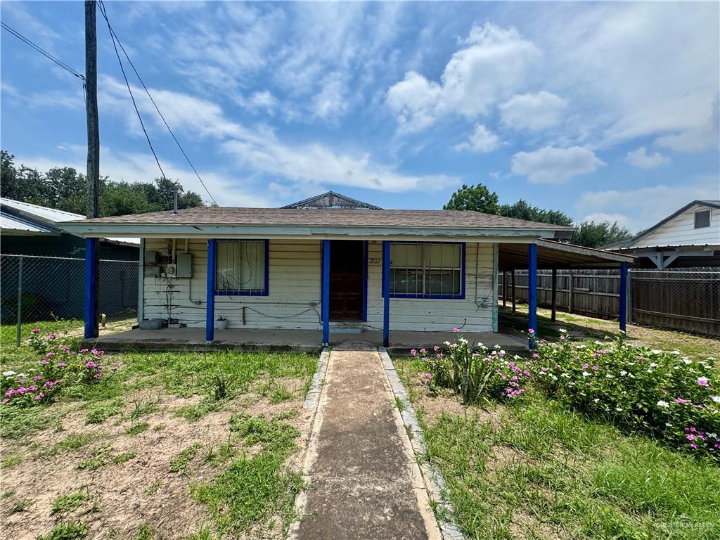 Photo 1 of 2207 Benitez Street, Donna