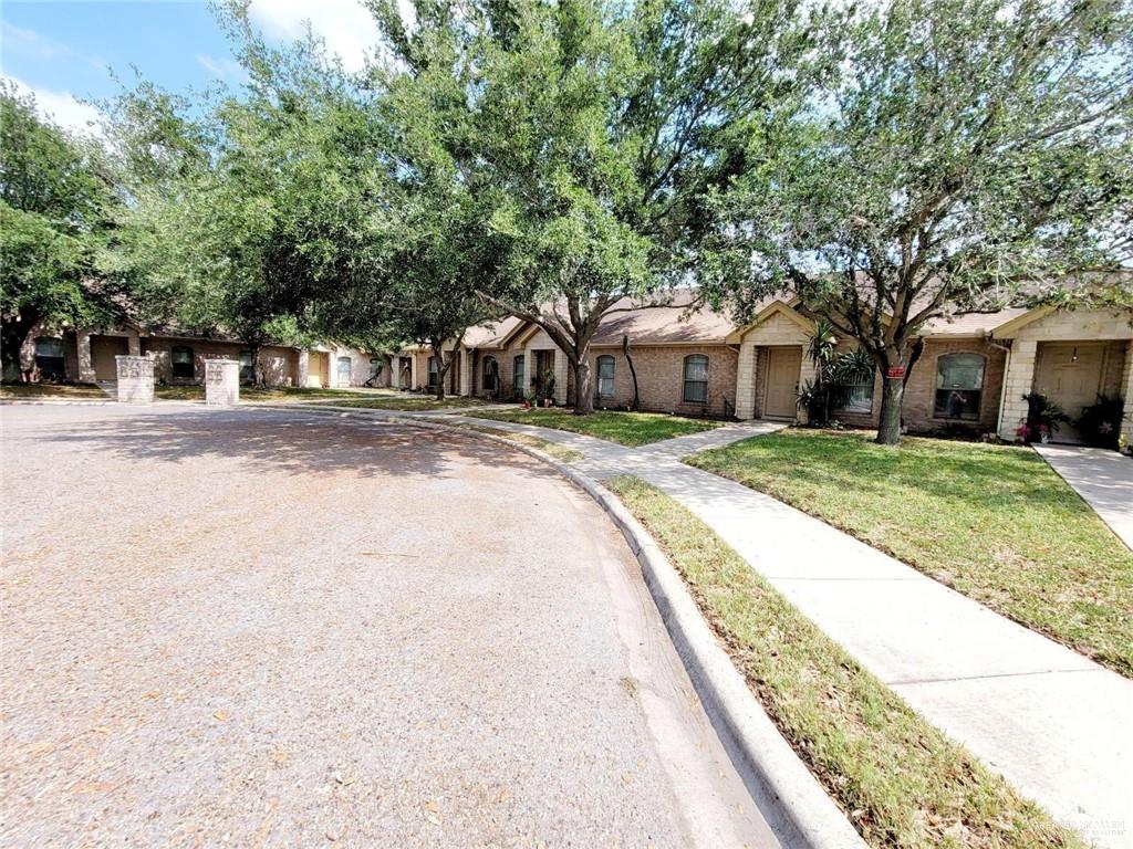 Photo 4 of 2402 Tahiti Drive #6