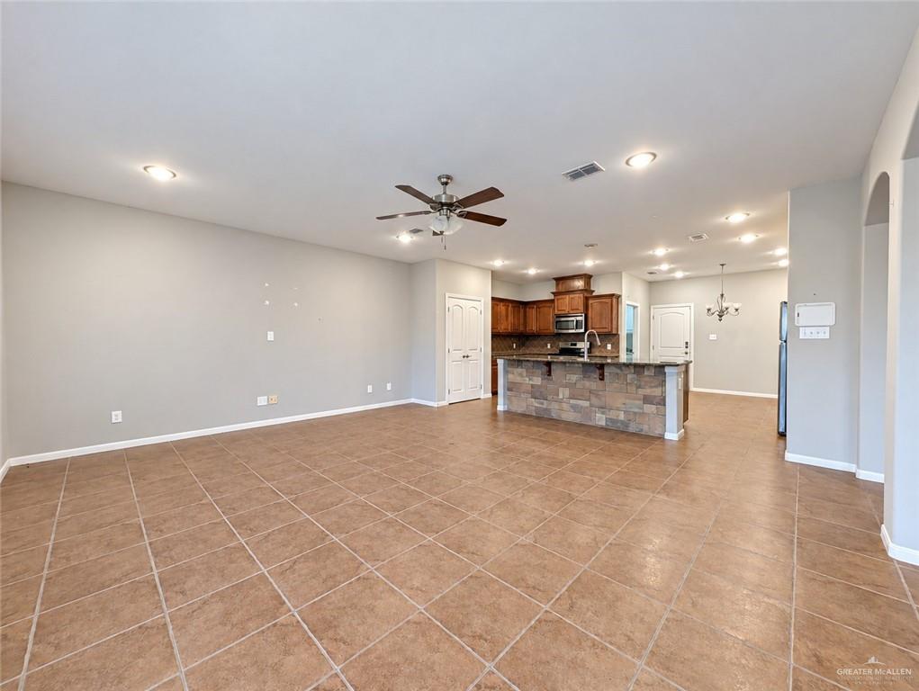 Photo 7 of 3707 Green Jay Drive
