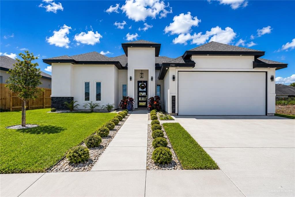 Photo 2 of 2901 Dahlia Drive