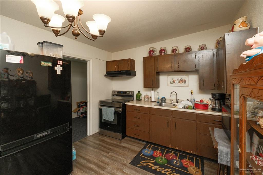 Photo 5 of 540 1st Street