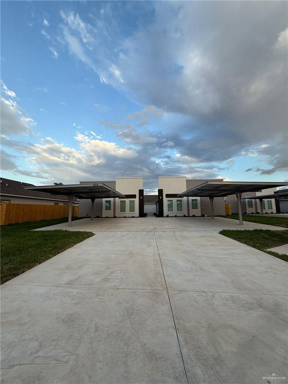 Photo 19 of 812 Dove Avenue #3