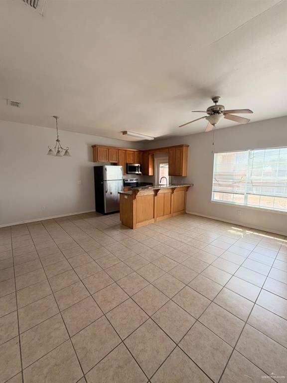 Photo 2 of 2712 Phoenix Street