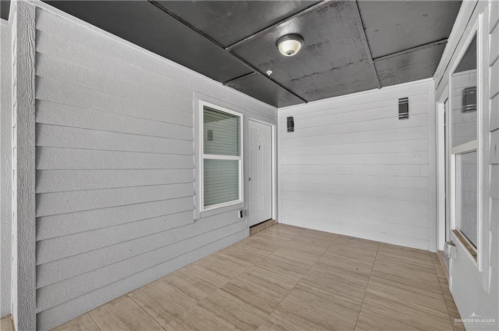 Photo 2 of 212 Alex Avenue #7