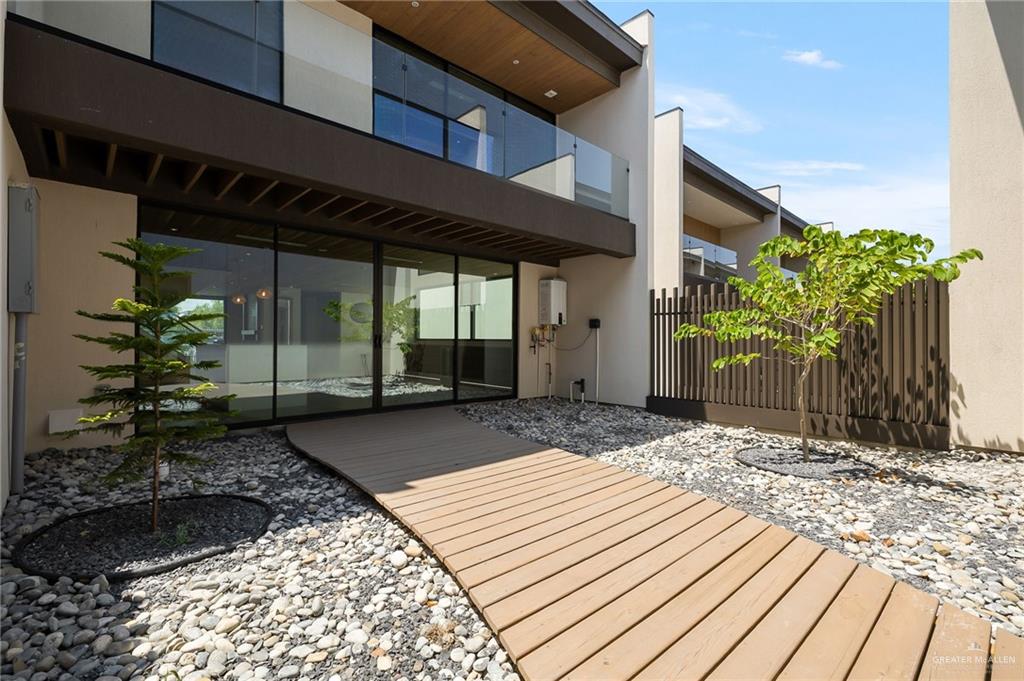 Photo 22 of 1416 7th Avenue