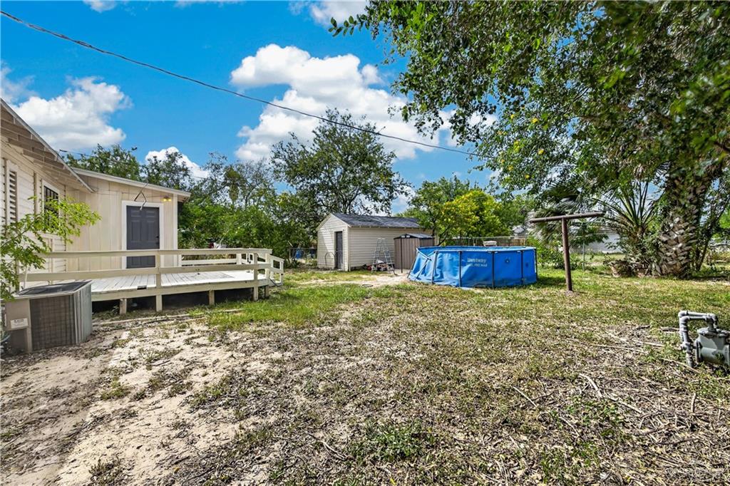 Photo 18 of 1606 Quince Avenue
