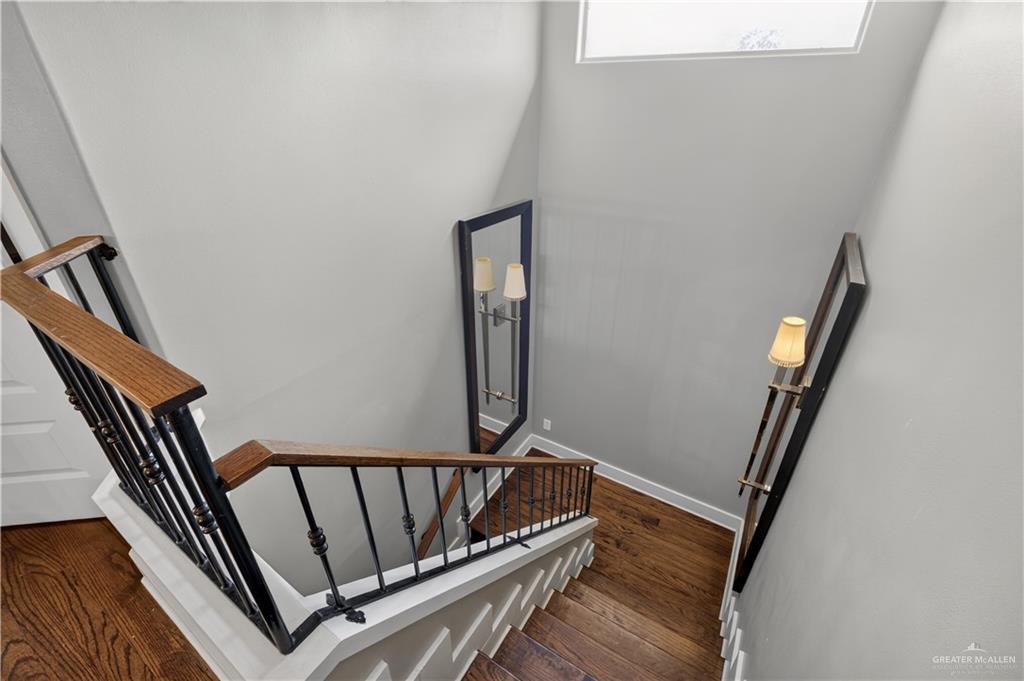 Photo 27 of 400 9th Street