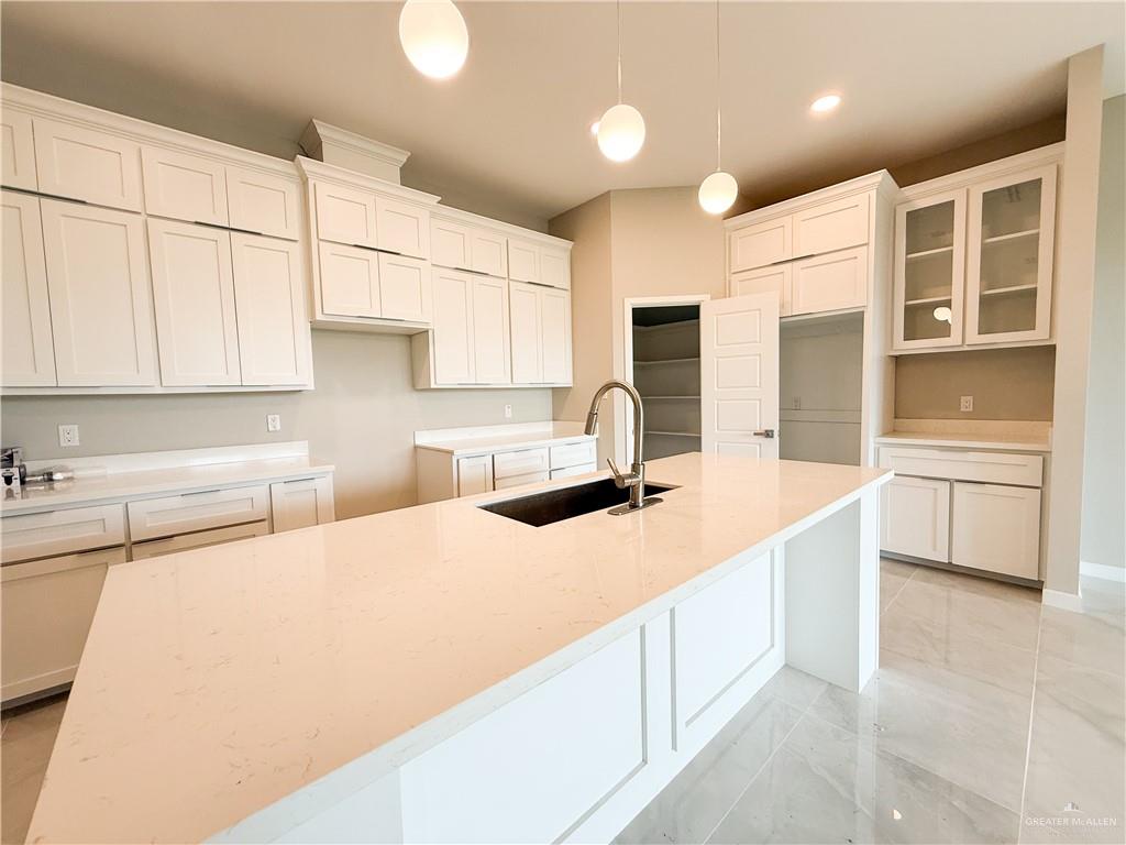 Photo 6 of 3208 Fairway Drive