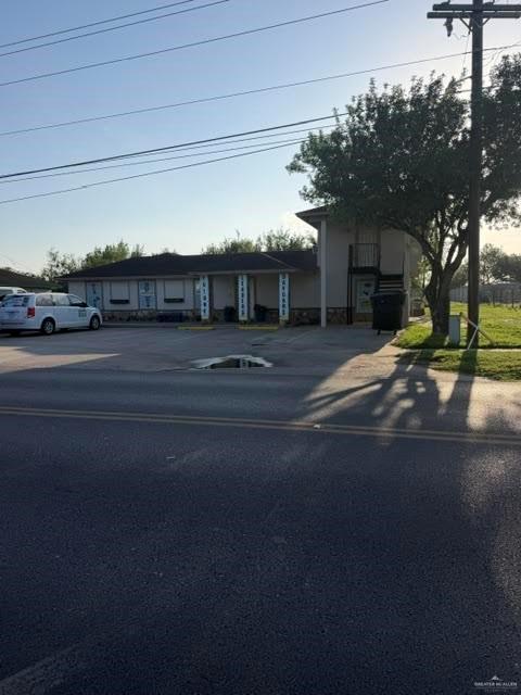 Photo 1 of 411 Glasscock Boulevard, Alton