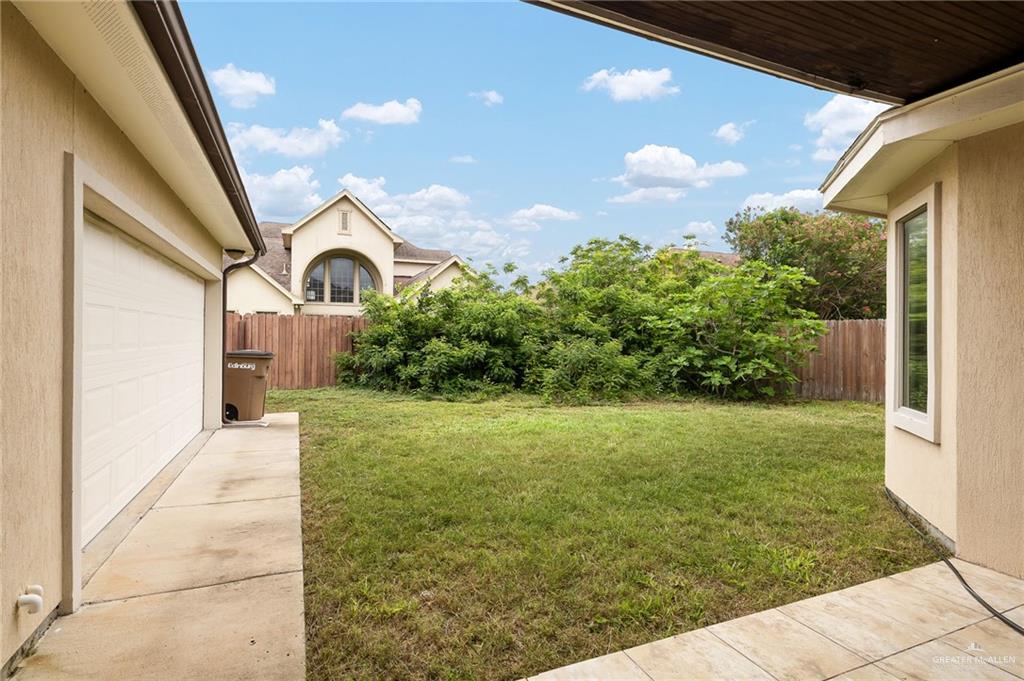 Photo 21 of 1204 Manzano Lane
