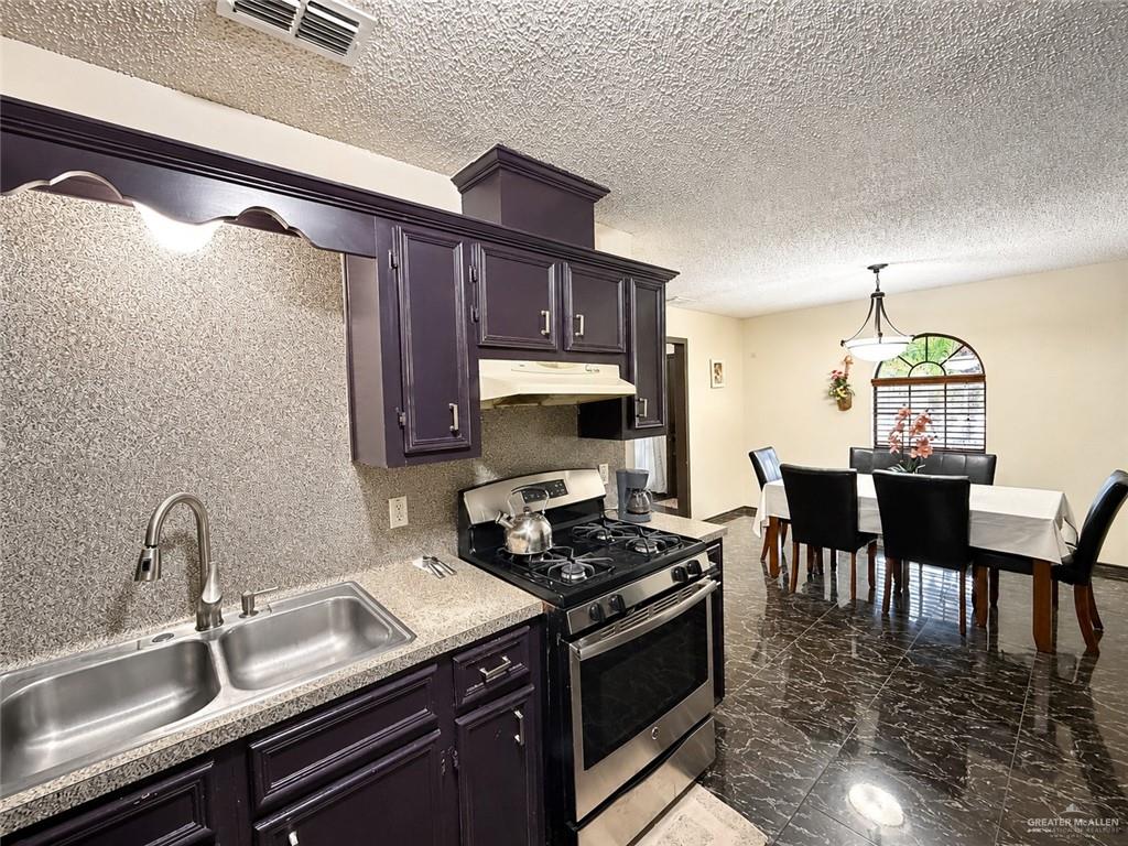 Photo 9 of 2724 Vanessa Avenue