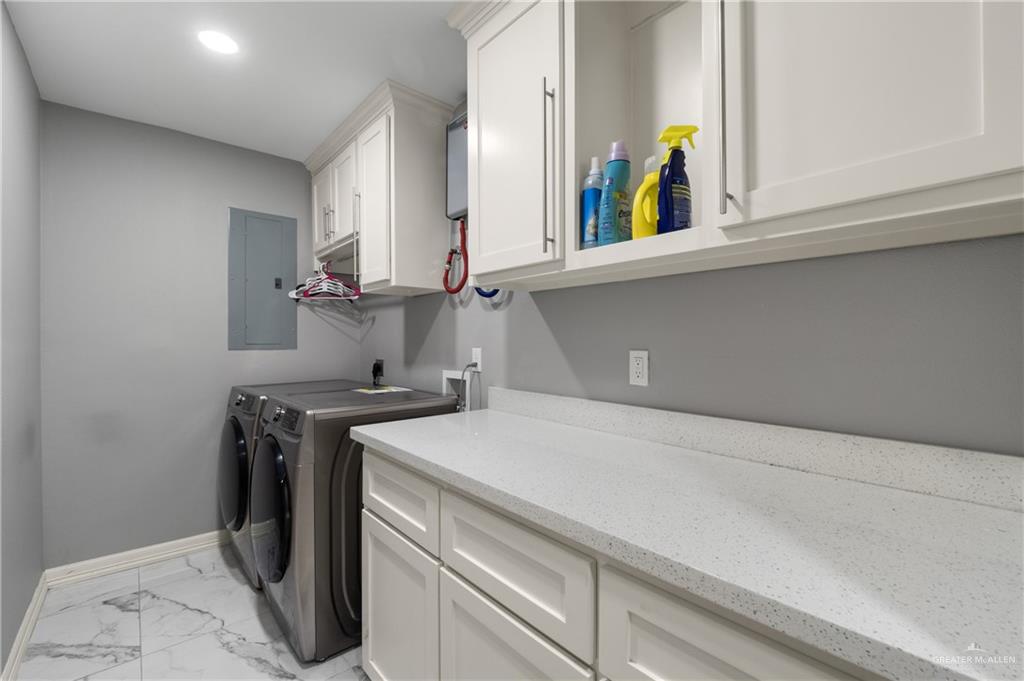 Photo 16 of 502 Casiano Street