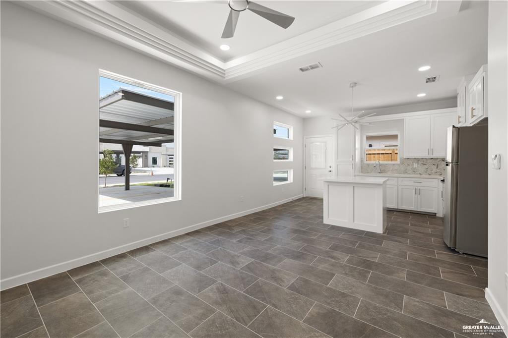 Photo 4 of 1704 Violet Drive #1