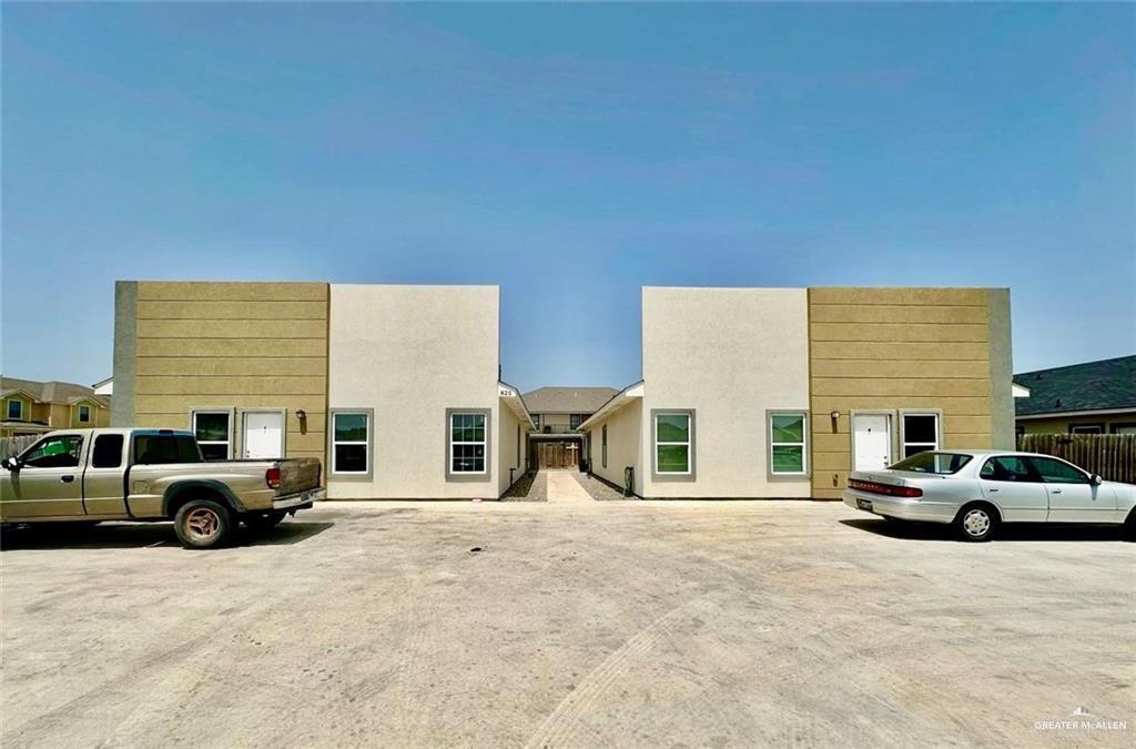 Photo 1 of 825 Missouri Street #2, Alton