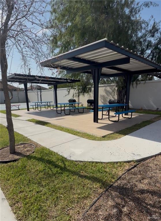 Photo 16 of 4209 Heron Avenue #30