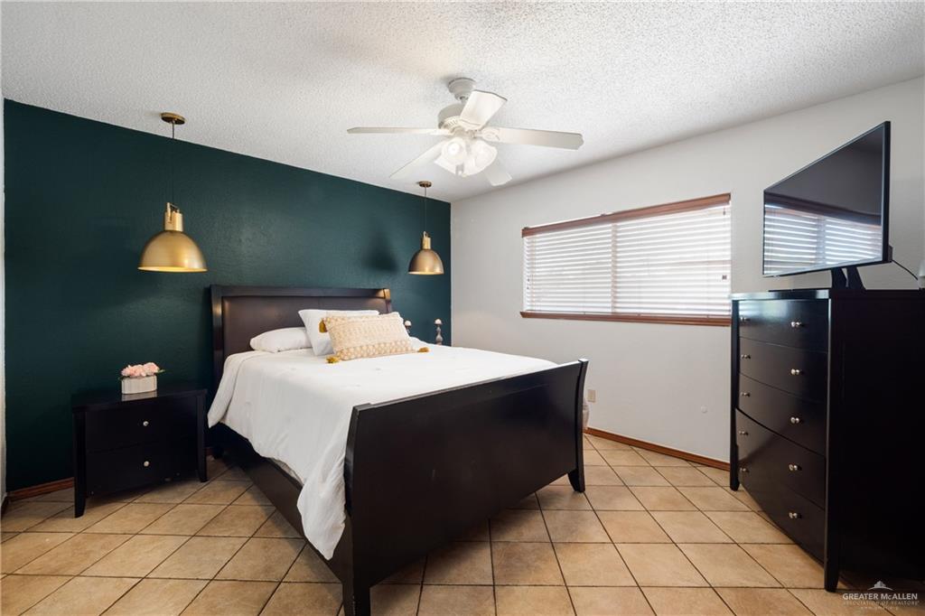 Photo 18 of 113 Pelican Avenue