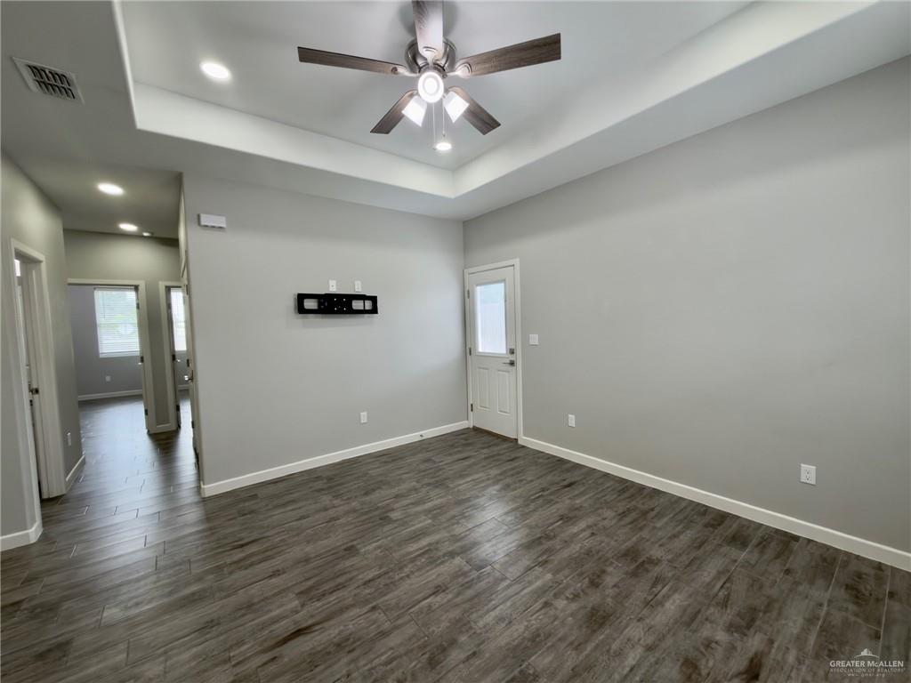 Photo 5 of 401 Bertha Avenue
