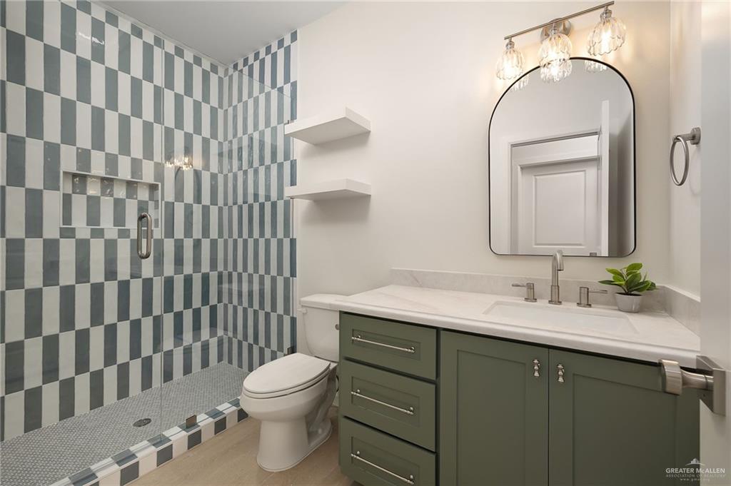 Photo 11 of 524 Hunter Drive