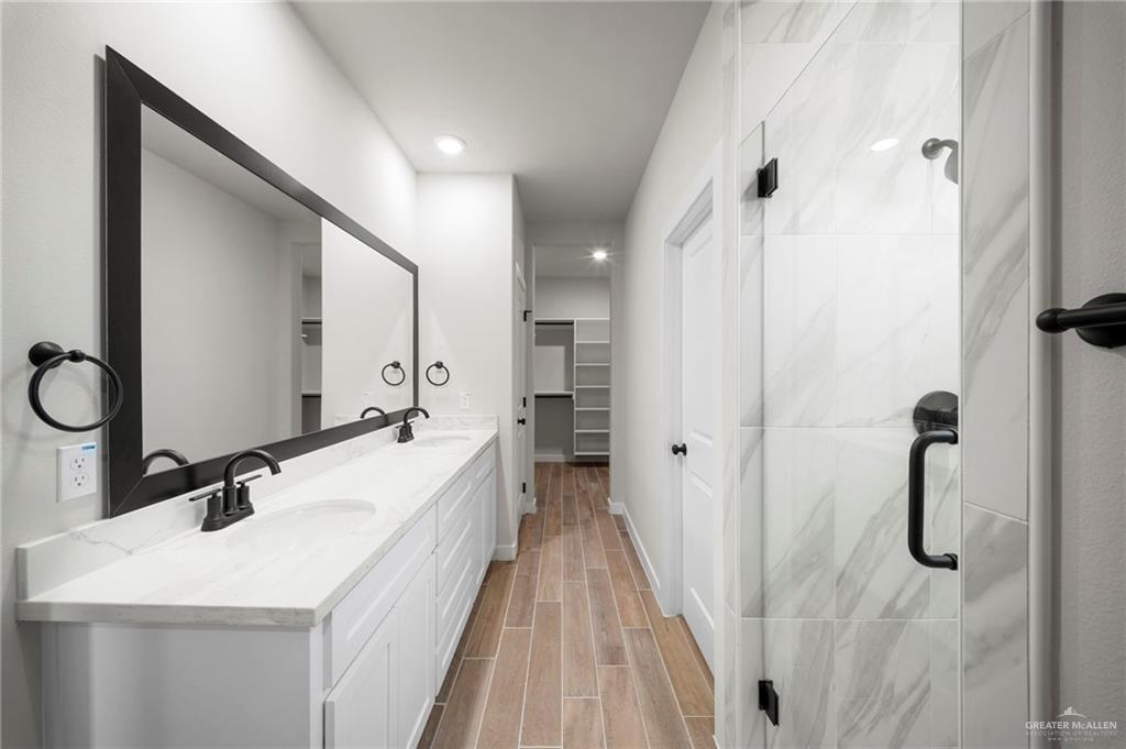 Photo 14 of 5009 Nerine Avenue