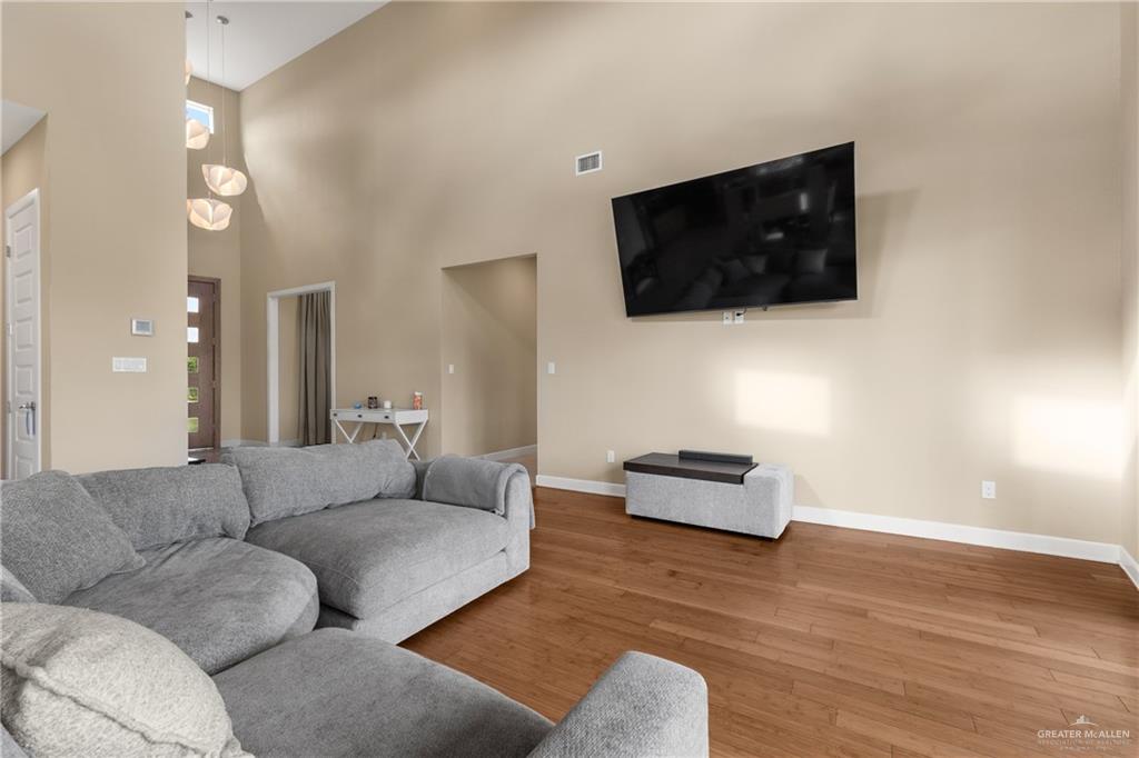 Photo 19 of 2904 18th Street