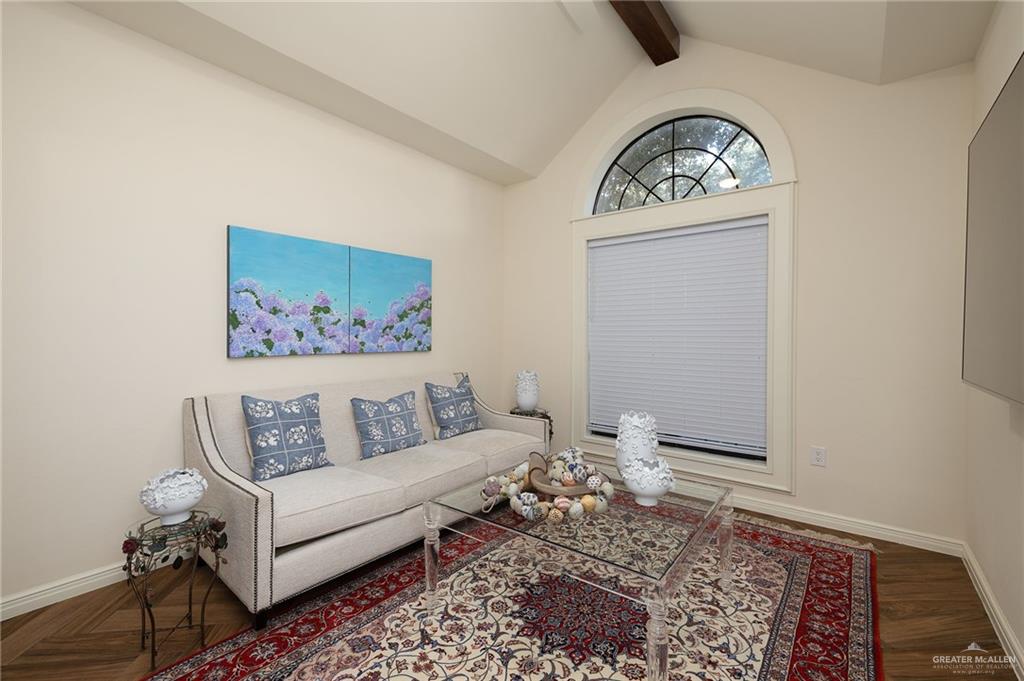 Photo 11 of 605 Avocet Avenue