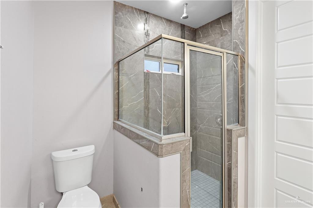 Photo 9 of 2809 Silver Oak Avenue