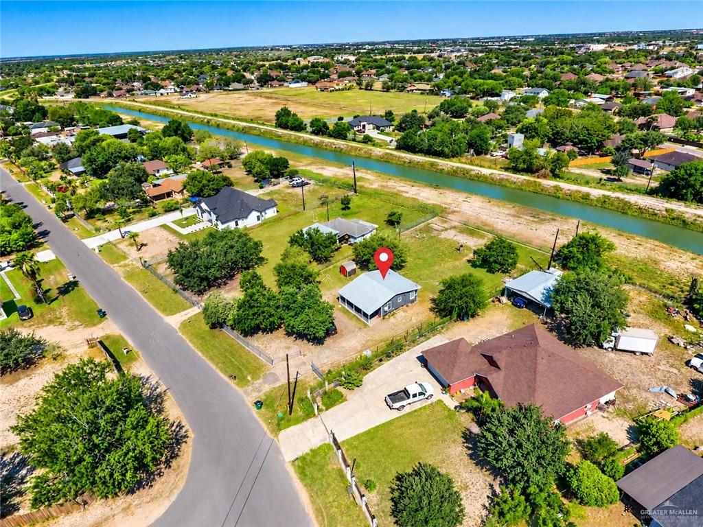 Photo 9 of 906 Greenland Circle